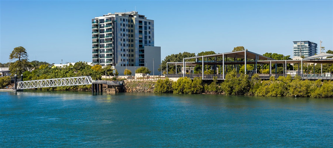 Bluewater Quey Riverside Pontoon