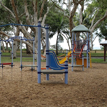 Illawong-Park_3.jpg
