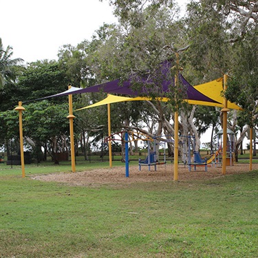 Illawong-Park_4.jpg