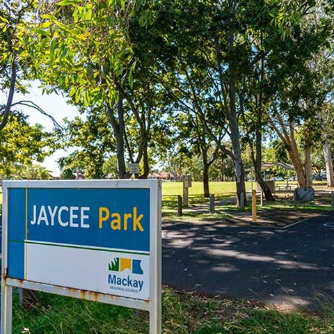 JayceePk001-web.jpg