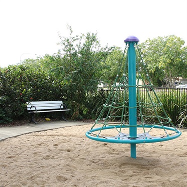 Longair-Park_2.jpg