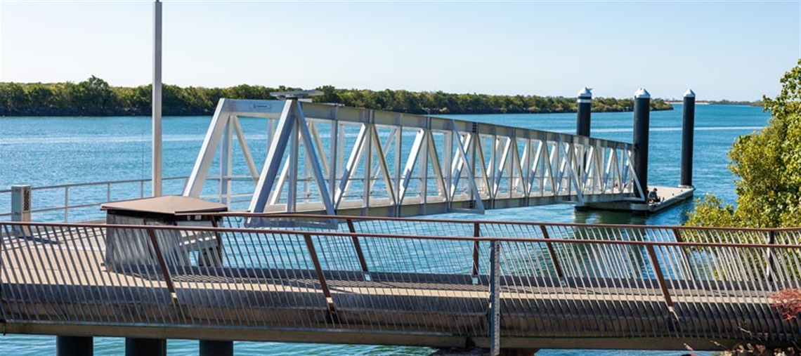 Pontoon-banner.jpg