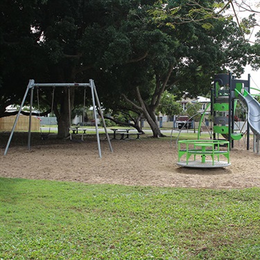 Schaefer-Street-Park_1.jpg