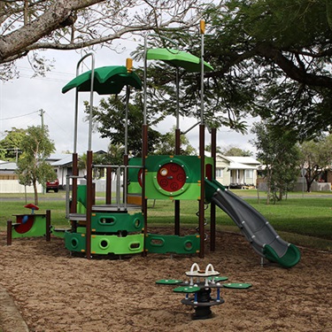 Schaefer-Street-Park_3.jpg