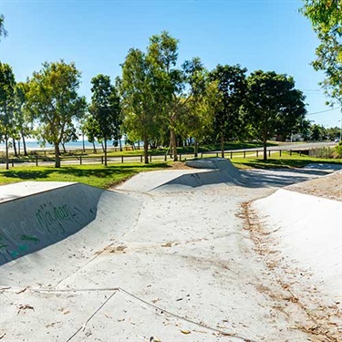 WrenStSkate003-web.jpg