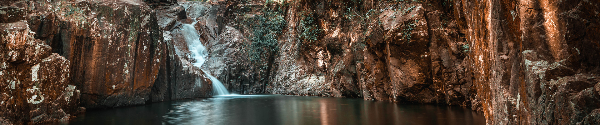 finch-hatton-banner.jpg