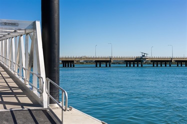 Pontoon image 13